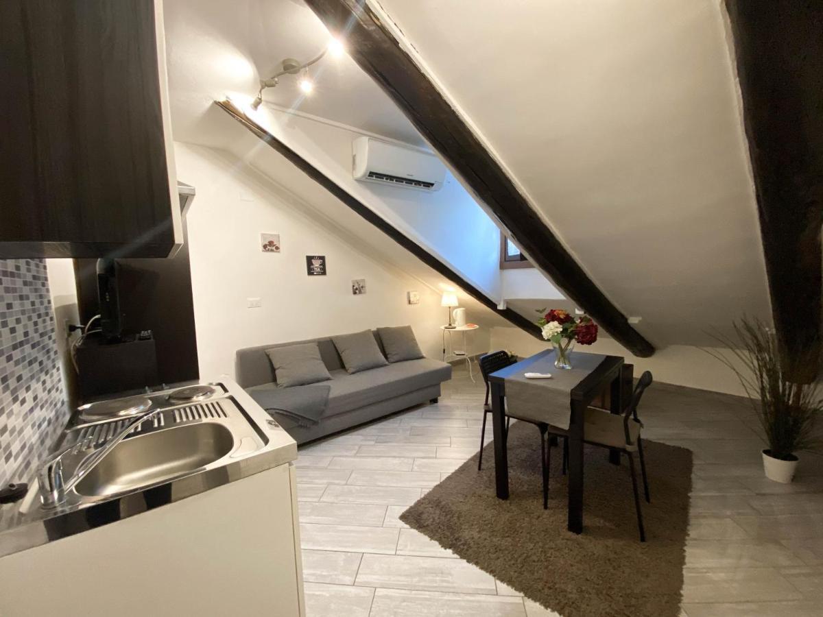 Mansarda Raffaello Apartment *