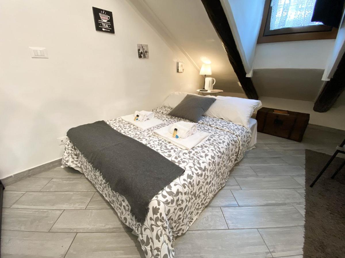 Mansarda Raffaello Apartment *