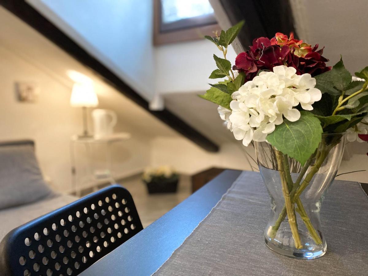Mansarda Raffaello Apartment