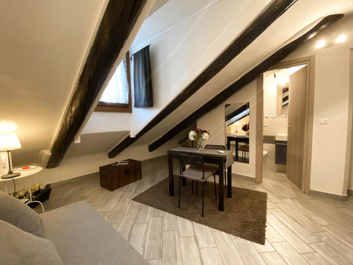 Mansarda Raffaello Apartment